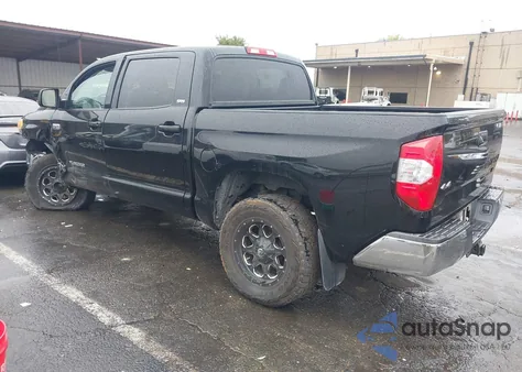 2017 Toyota Tundra Sr5 5.7L V8 из США, поврежденный, VIN 5TFDY5F14HX615869